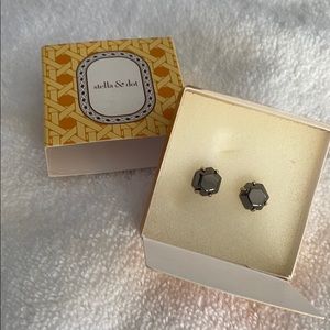 Stella & Dot Linda Studs